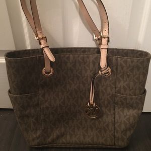 Michael Kors tote